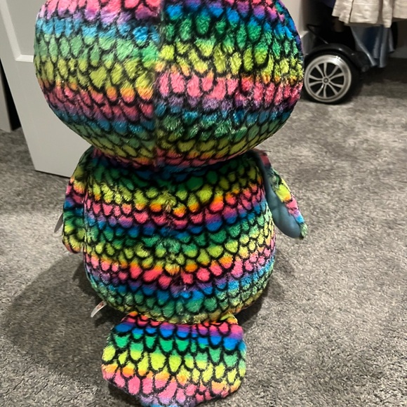 Ty Stuffed Owl with Rainbow Scales - Picture 2 of 3